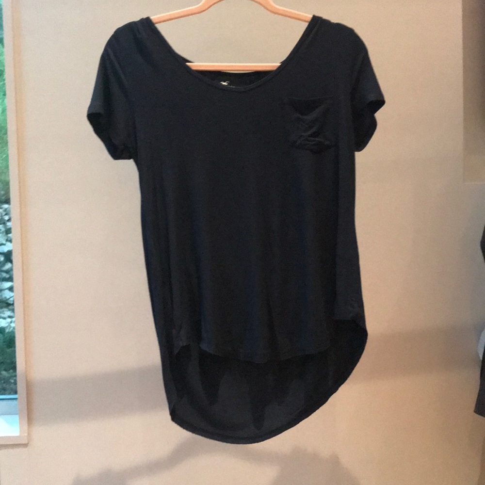 Hollister t shirt